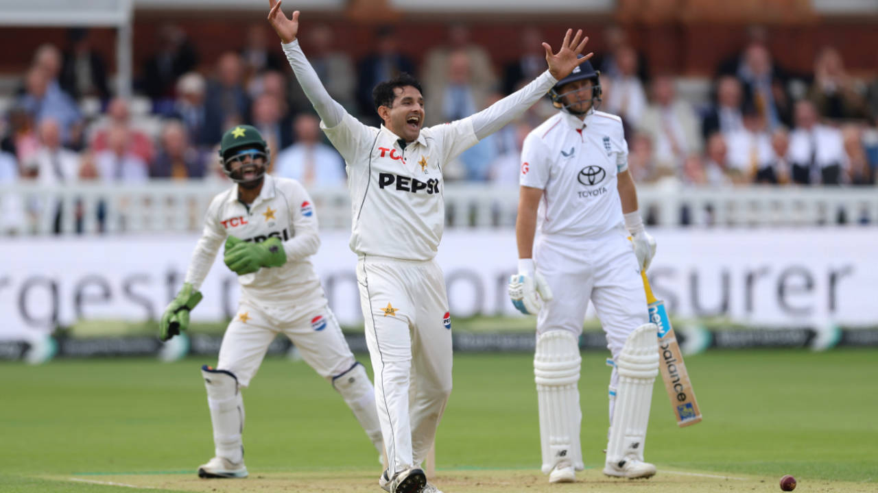 Pakistan Cricket Board ka naya tamasha at Lord's: PCB threatened to boycott session over Imran Khan interview!
