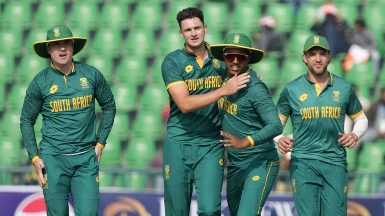 Namibia se haar ke baad South Africa ki phati, Zimbabwe ne jeeta toss aur Eathan Bosch ka hua debut!