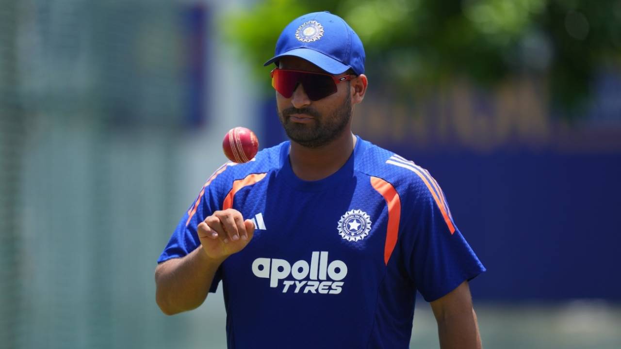 J&K Express Auqib Nabi Ready for Surrey Mission: New Zealand Tests par hai asli nishana!
