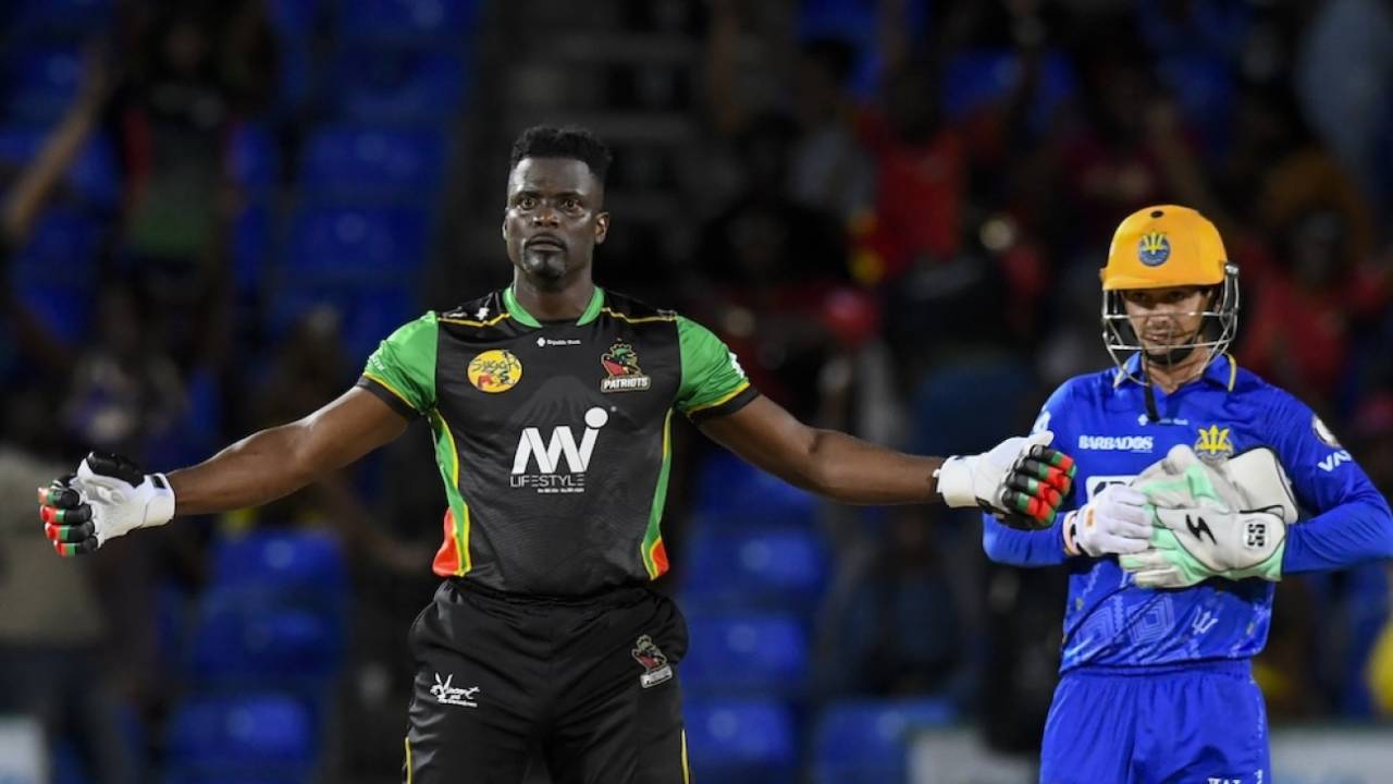 Johnson Charles aur Hasaranga ki Tabaahi: Quinton de Kock ka Century hua Bekar as Patriots clinch Sixathon