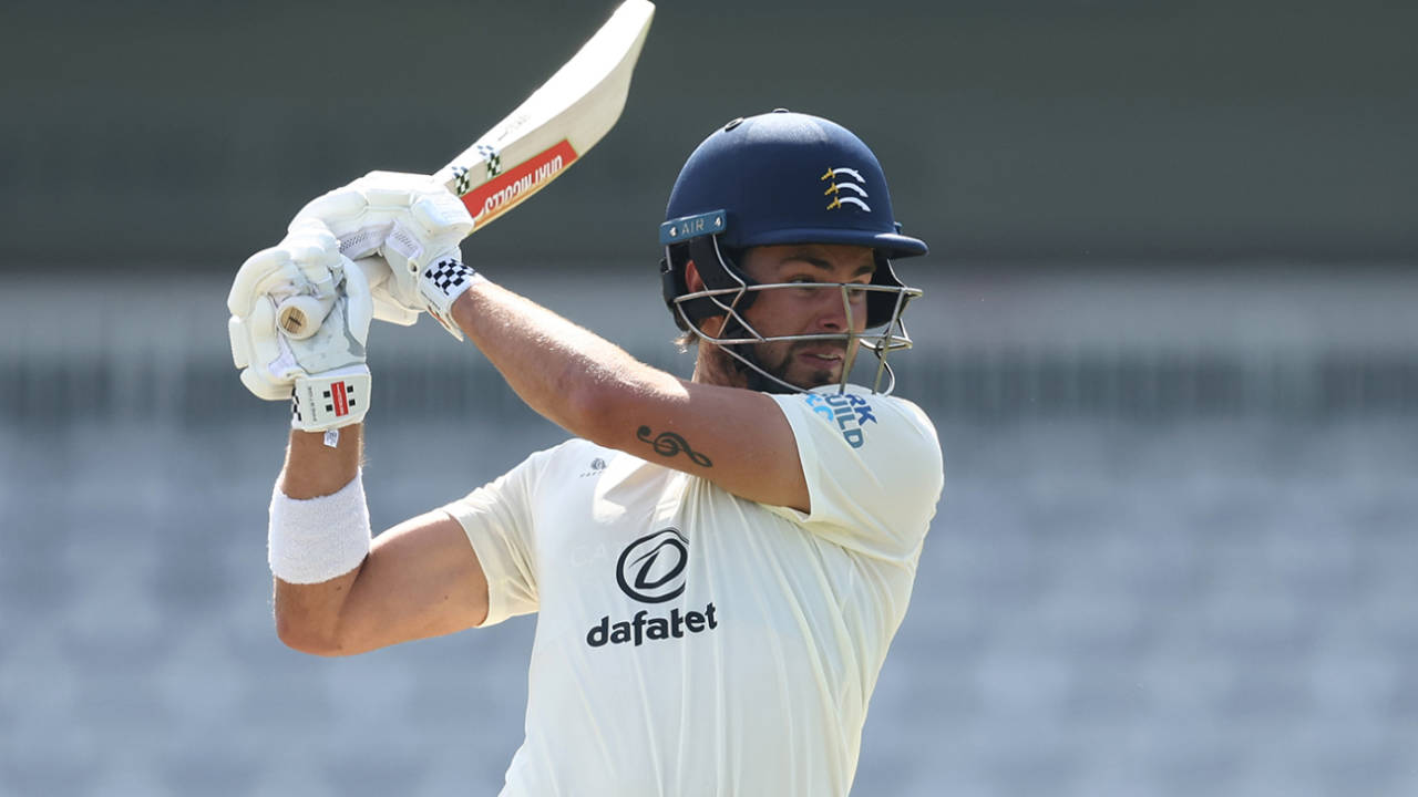 James Anderson ki Masterclass par bhari pade Max Holden: Middlesex ne Lancashire ko kiya behaal!