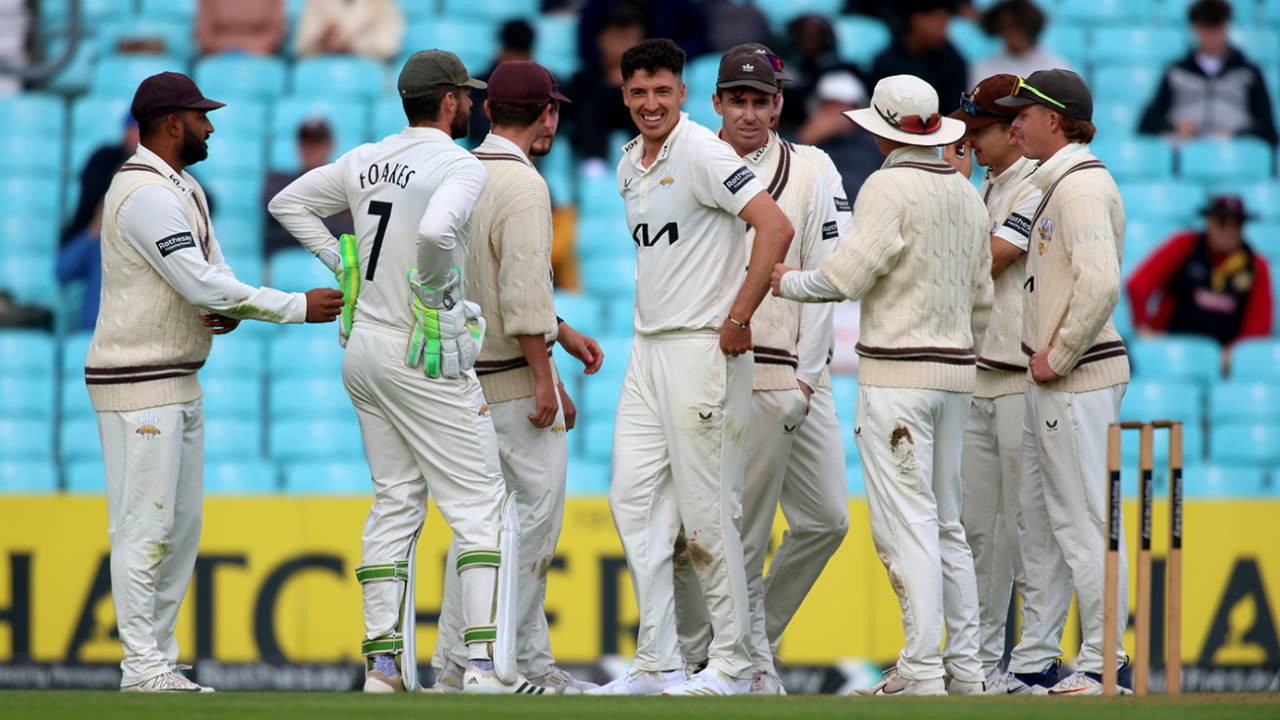 Surrey vs Yorkshire: The Oval Turned Into A Batting Graveyard! 23 Wickets Fall As Matt Fisher And Kuldeep Yadav Create Chaos