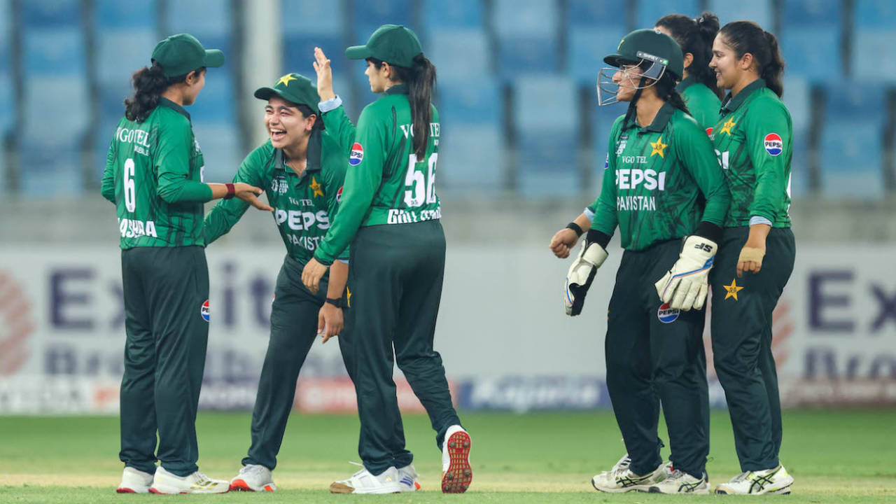 History Maker Harmanpreet Kaur hits 150 as Pakistan Bat First against Dominant India