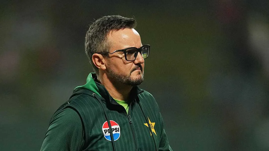 Seven-Player Overhaul Puts Mike Hesson At Centre Of Pakistan's Birmingham Test Reset