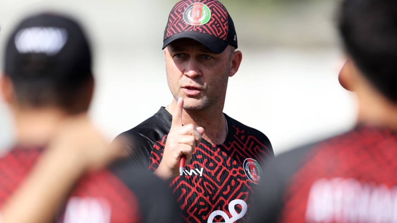 Jonathan Trott Bane England Lions Ke Naye Boss: Andrew Flintoff Ki Jagah Ab Hoga Mastermind Ka Jalwa!