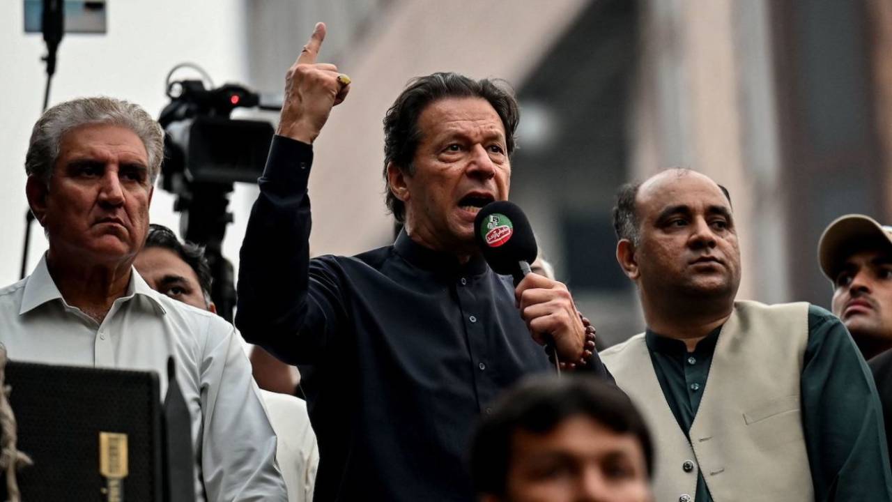 Wasim Akram ka dard chalka apne Guru Imran Khan ke liye: Health par no compromise aur Pakistan cricket ka naya drama!