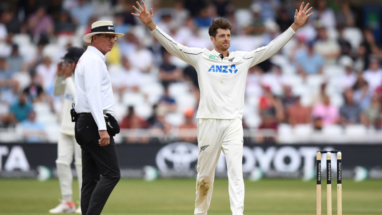 Mitchell Santner ne BBL ka ‘Mota Paisa’ thukraya: New Zealand Captaincy aur India series ko rakha sabse upar!