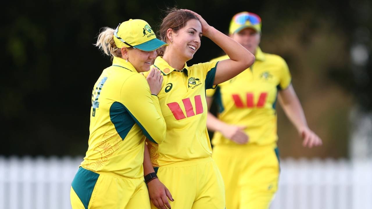Tess Flintoff aur Milly Illingworth ne machayi tabahi: India A vs Australia A 1st T20I mein Team India ki karari haar