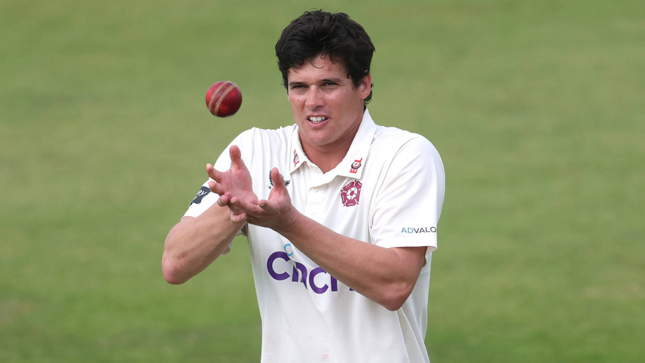 Nick Potts aur Martin Andersson ne bigada Northamptonshire ka khel: Promotion ki race hui interesting!