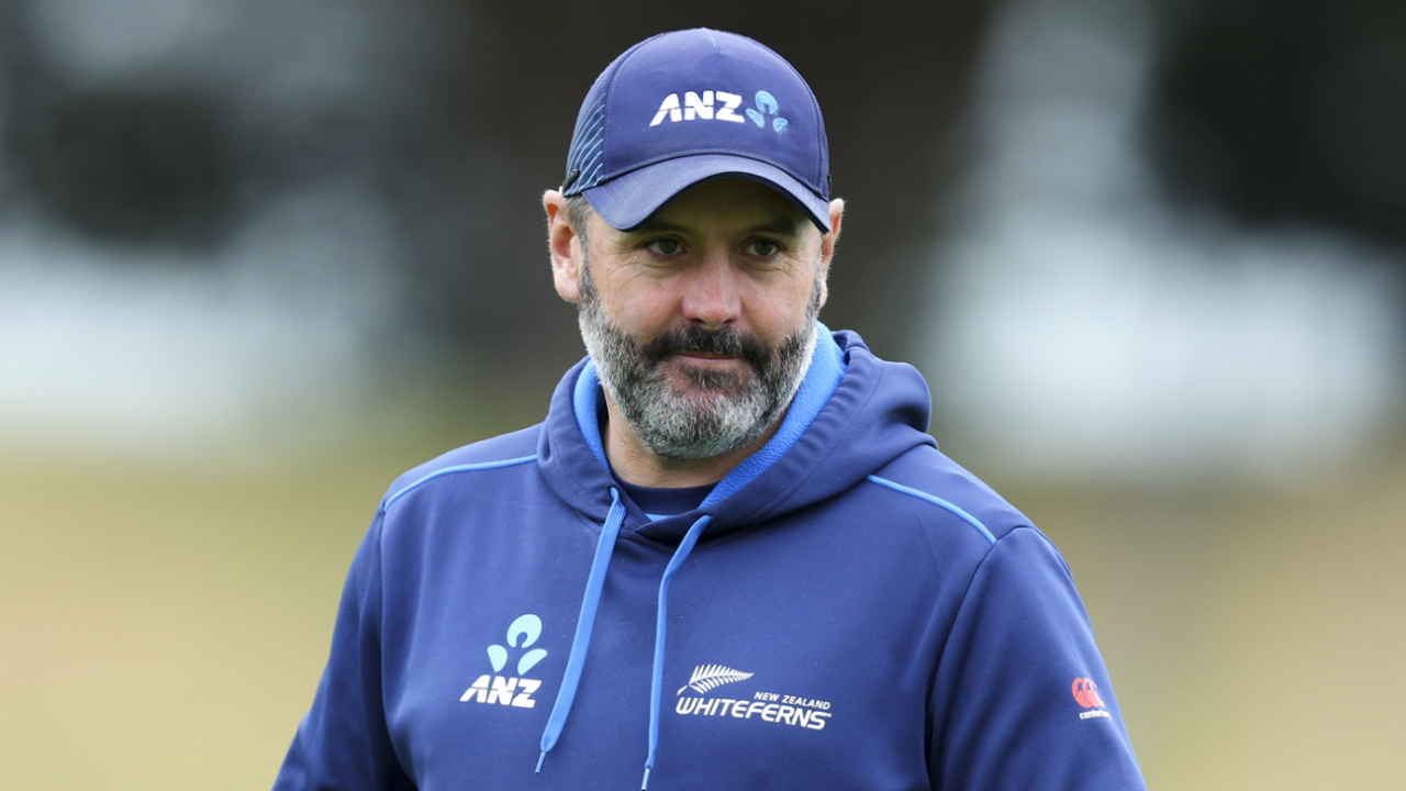 Ben Sawyer ki hui chutti: New Zealand Women's Team mein bada ulatfer, World Cup jitane wale Coach ko NZC ne dikhaya bahar ka rasta
