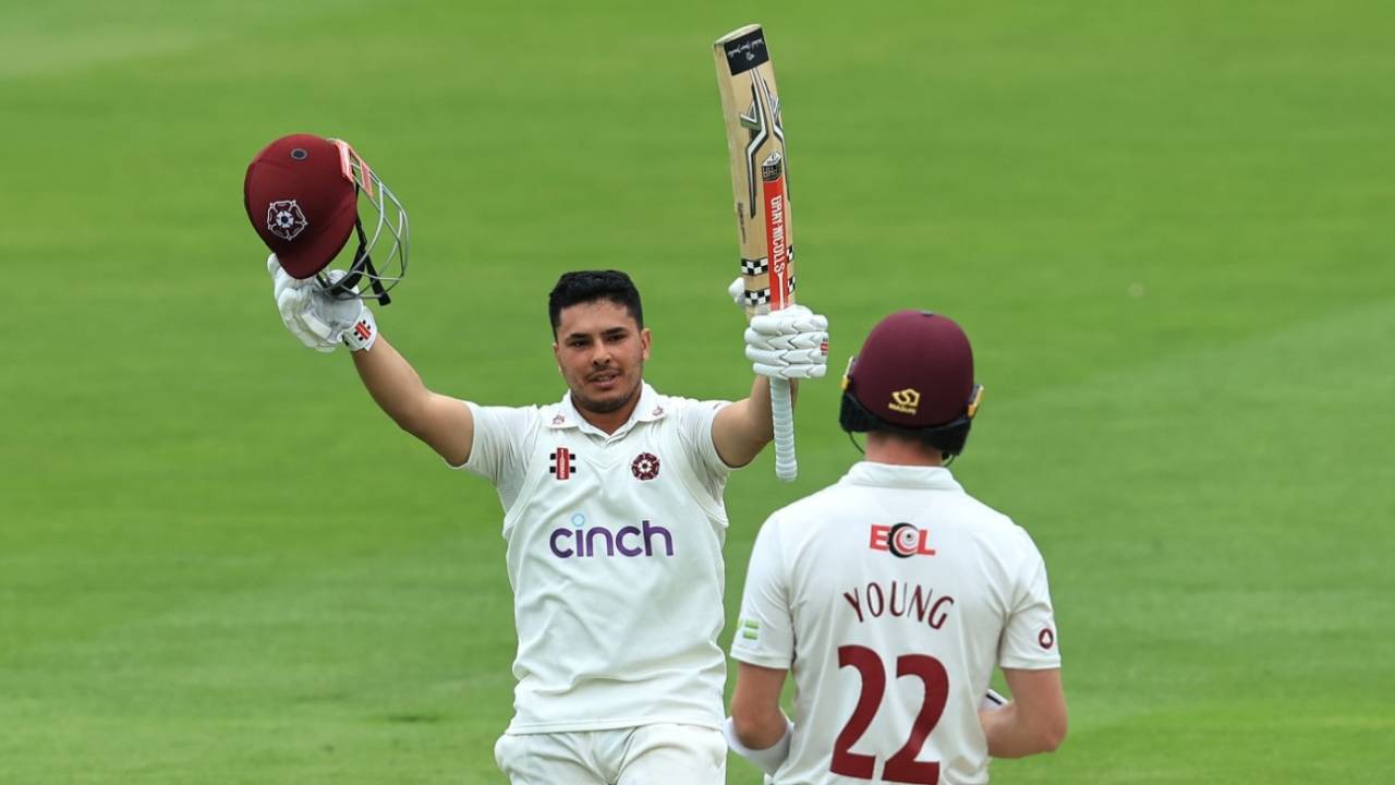 Ricardo Vasconcelos Century Denied By Rain: Northamptonshire Ki Historic Chase Par Mausam Ne Phera Pani