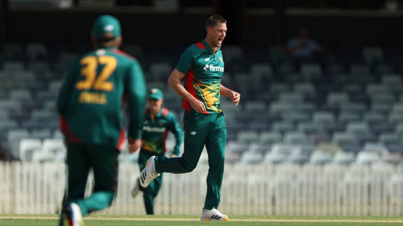 Riley Meredith aur Beau Webster ka Masterclass: Tasmania ne Western Australia ko kiya nest-o-nabood!