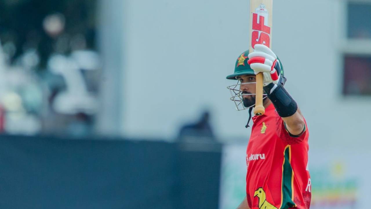 Sikandar Raza ka Masterclass: Zimbabwe ne Australia ke khilaaf khada kiya 271 runs ka pahad