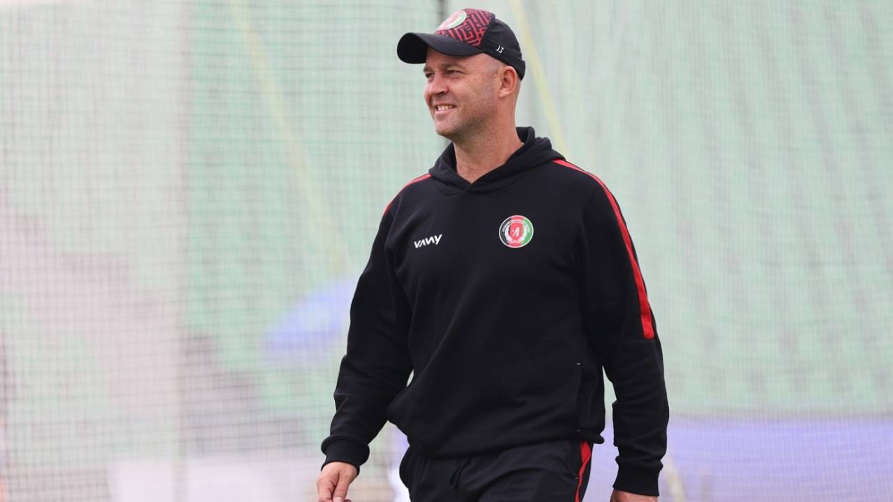 Andrew Flintoff ki exit ke baad Jonathan Trott bane England Lions ke naye Boss: ECB ka Visionary Move!