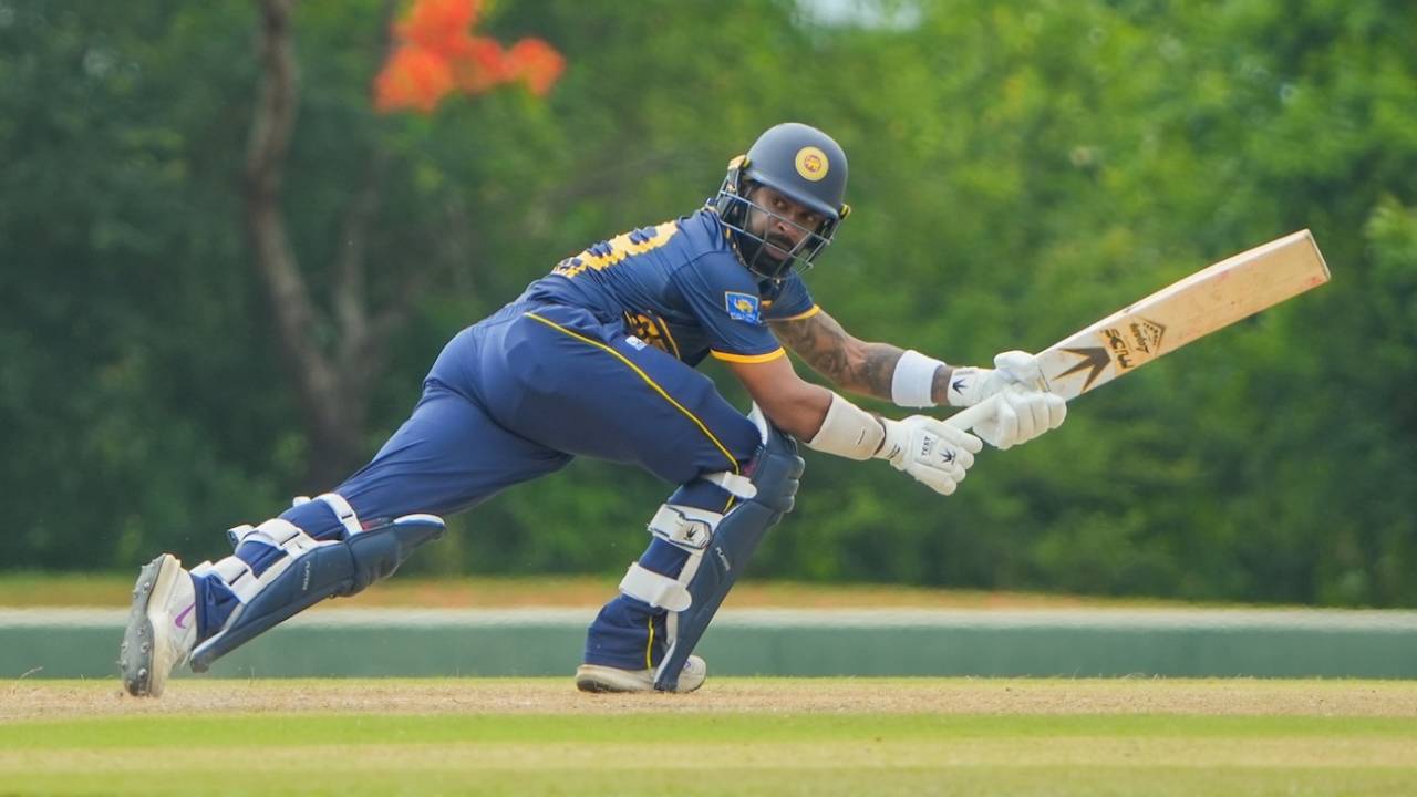 Asian Games ke liye Sri Lanka ki T20I Squad ka elaan: Niroshan Dickwella ki 3 saal baad wapsi aur Sahan Arachchige bane Captain