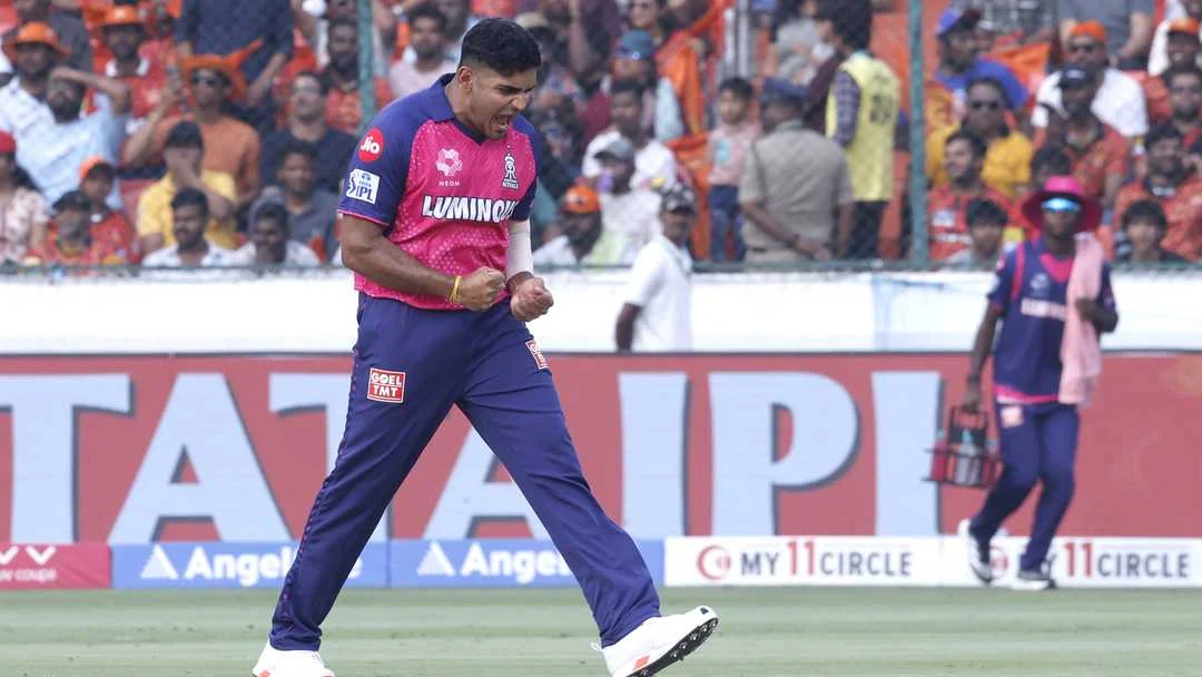 India A Ka Puducherry Statement: Deshpande-Kamboj Ke Pace Attack Ne Australia A Ko 162 Runs Se Toda