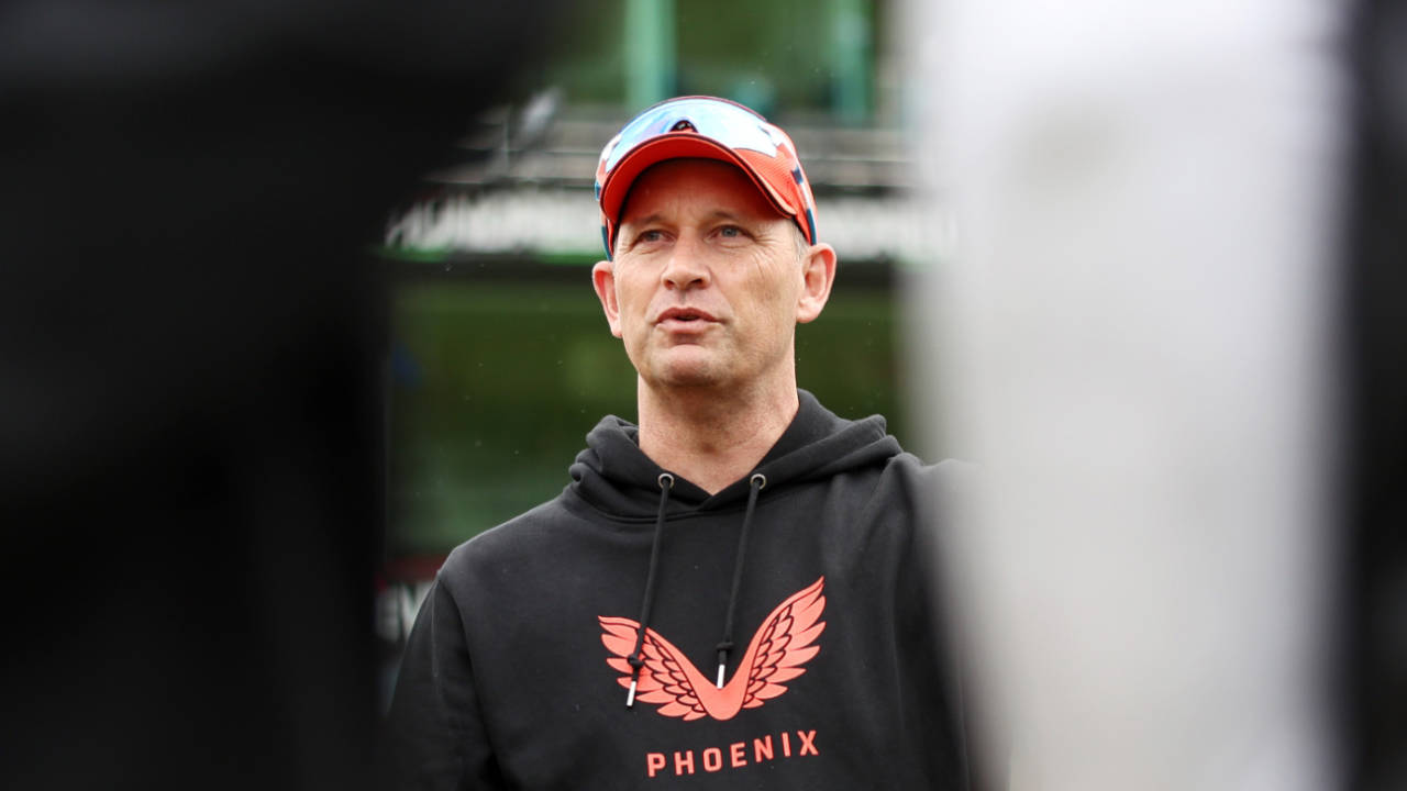 Shane Bond ki Birmingham Phoenix se chhutti: Rock Bottom finish ke baad Franchise ne dikhaya bahar ka raasta!