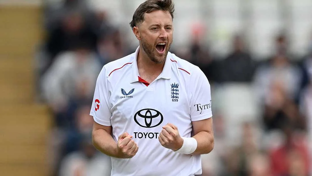 Ollie Robinson Returns as England Unveil 39-Player Contract Plan: Seven New Faces and Major Coaching Changes