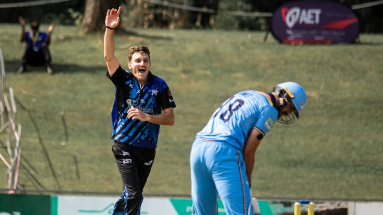 Chad Laycock Ne T20 Cricket Mein Machaya Gadar: Ek Over Mein 5 Wickets Lekar Racha Itihas