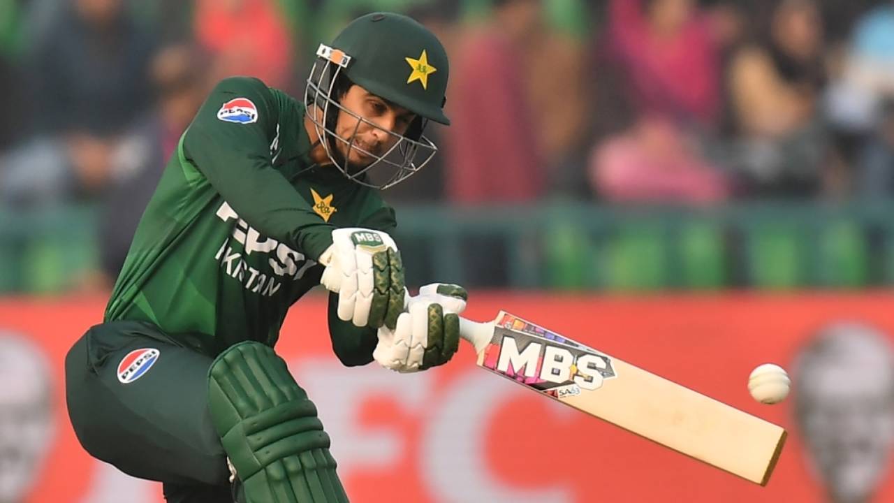 Pakistan Cricket Ka Naya Tamasha: Saim Ayub Ki Chutti aur Sahibzada Farhan Ki Surprise Entry!