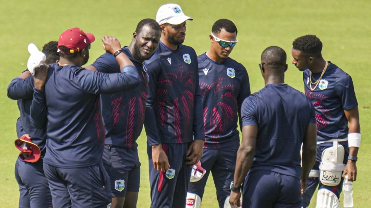 Daren Sammy Ki Direct Warning: West Indies Stars Ko Salary Ke Liye Maidan Par Aag Lagani Hogi!