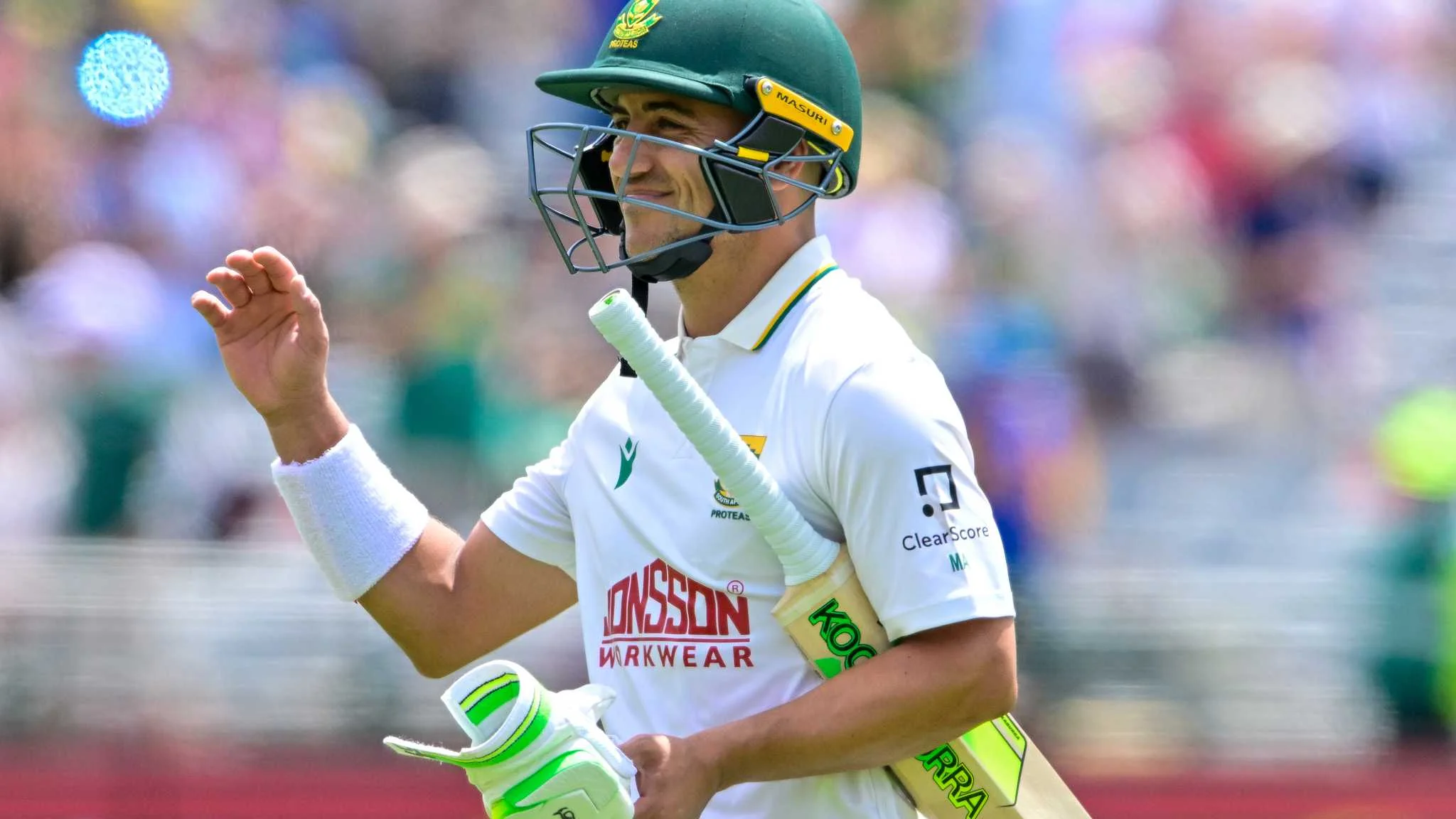 South Africa's 140-Run Promise Turns Into Newlands Nightmare as Starc Takes Six and Ackerman Misses Test Century