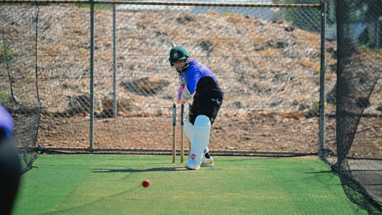 Mushfiqur Rahim Ruled Out: Dhaka Test se pehle Bangladesh ko laga bada jhatka, kya West Indies uthayegi fayda?