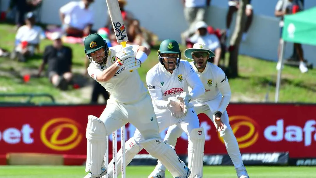 Australia Take Cape Town Test Lead as Josh Inglis, Alex Carey Defy South Africa