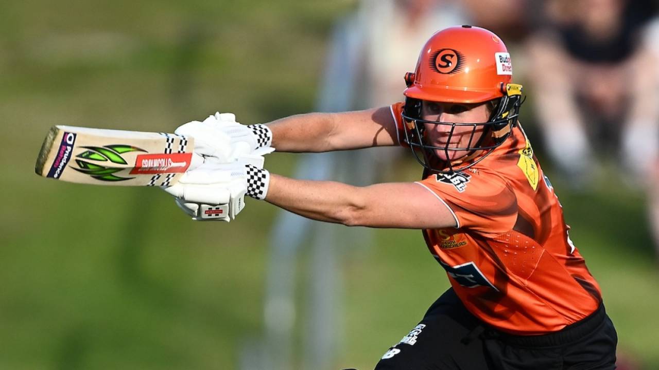 WBBL: Beth Mooney Replaces Sophie Devine as Perth Scorchers Captain - Ek Naya Masterclass Era!